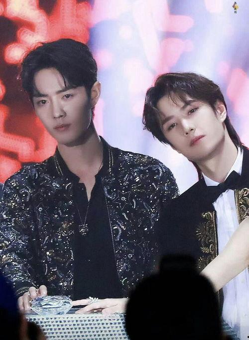 娱乐圈吃瓜cp博君一肖,娱乐圈的甜蜜瓜田，CP互动引粉丝狂欢