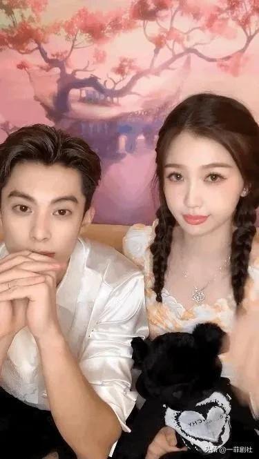 娱乐圈吃瓜女明星小说,瓜田里的璀璨星光